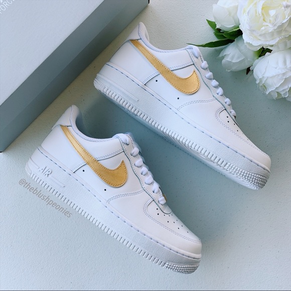 Nike Custom Air Force 1 NWT - Picture 13 of 16